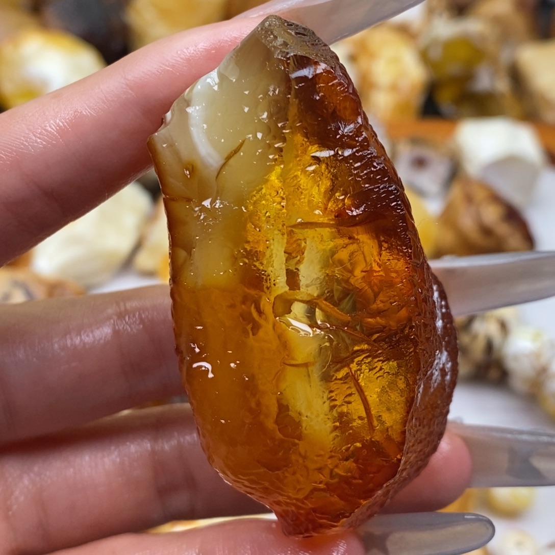 定制琥珀未镶嵌蜜蜡
