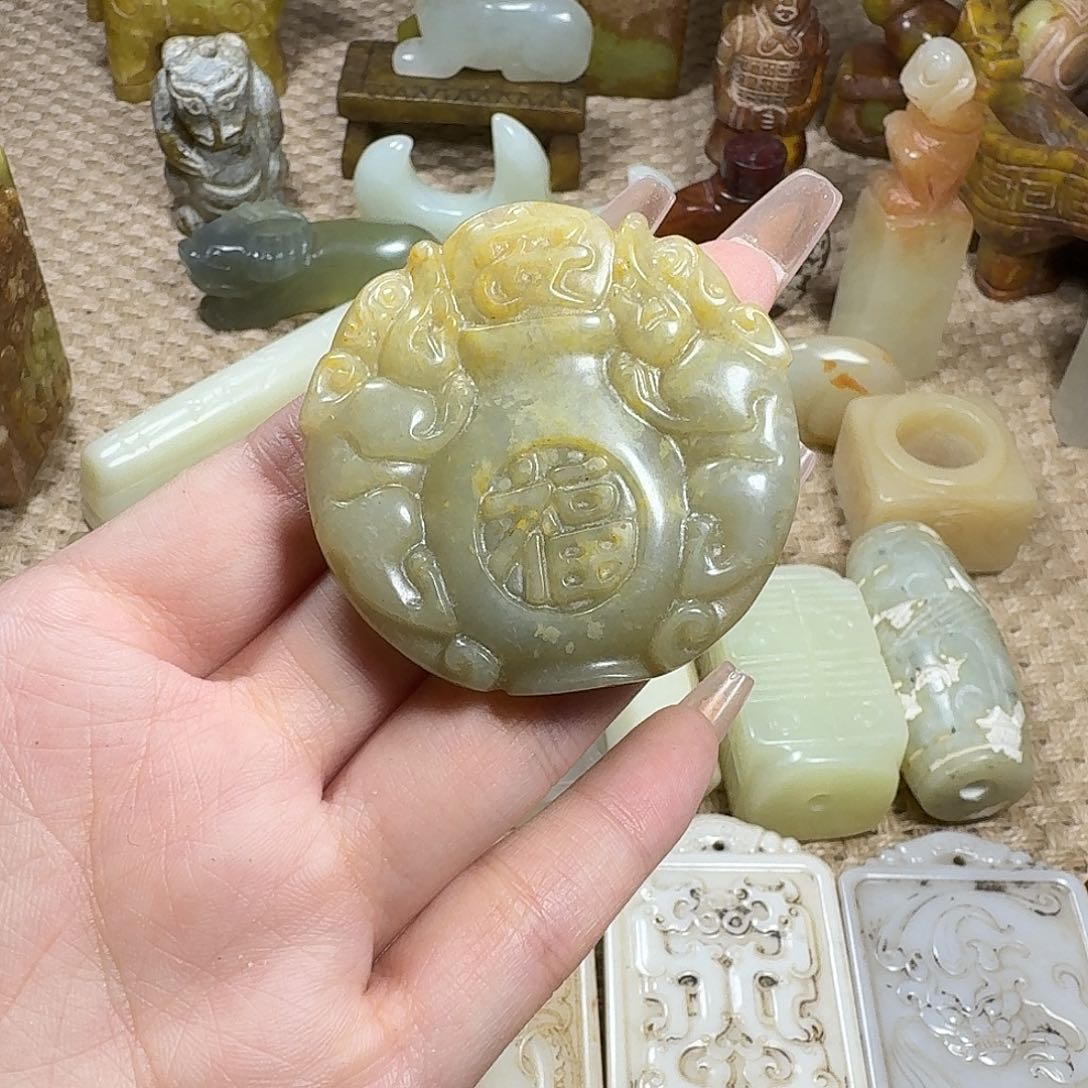 白玉菩提吊坠挂件