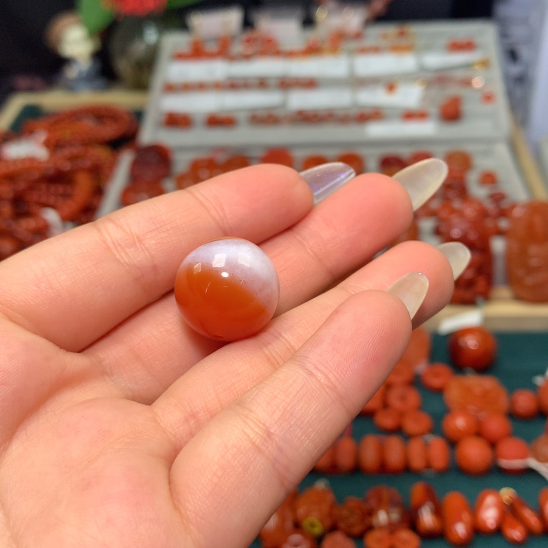 【闪购商品】南红玛瑙圆珠未镶嵌