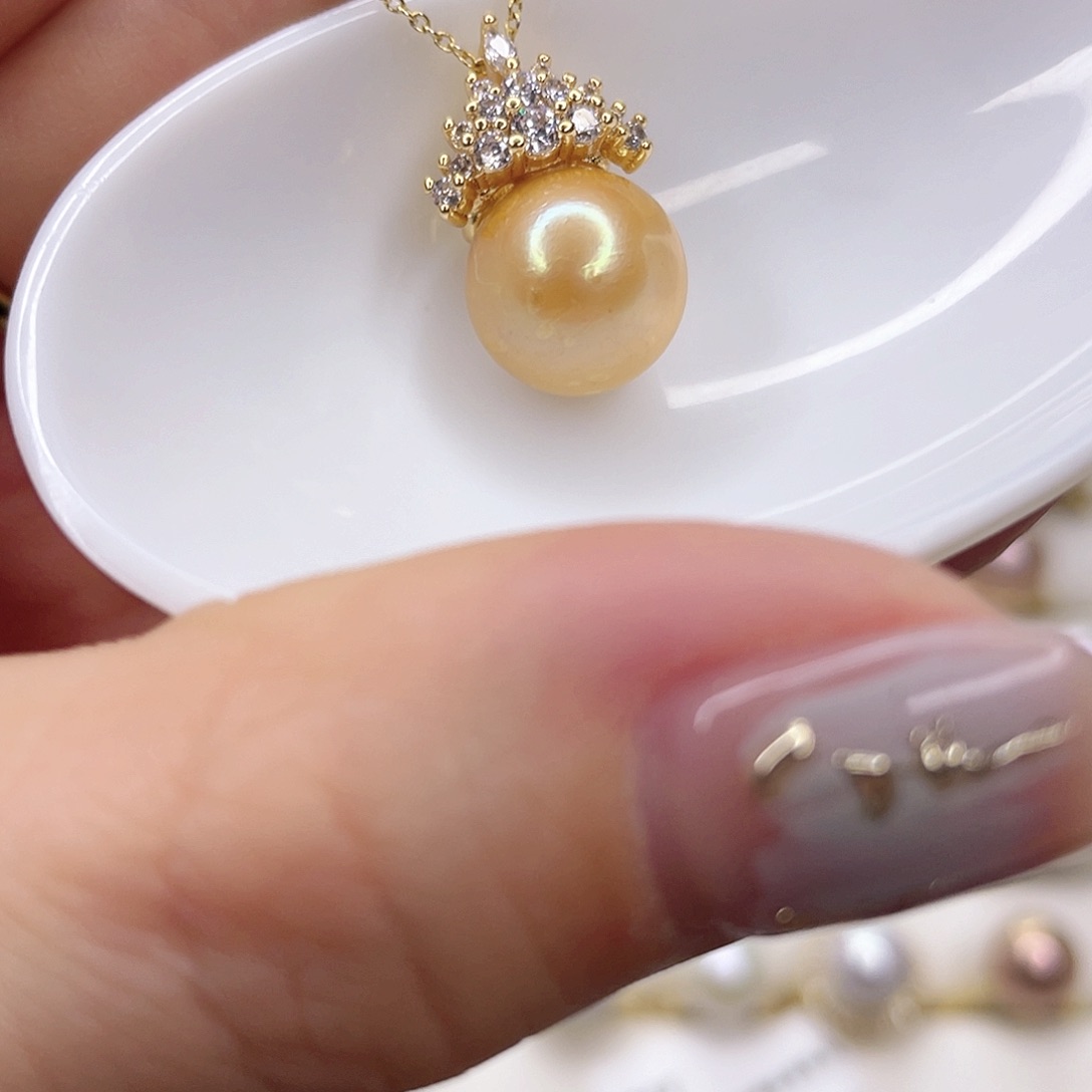 淡水珍珠未镶嵌吊坠(赠链)