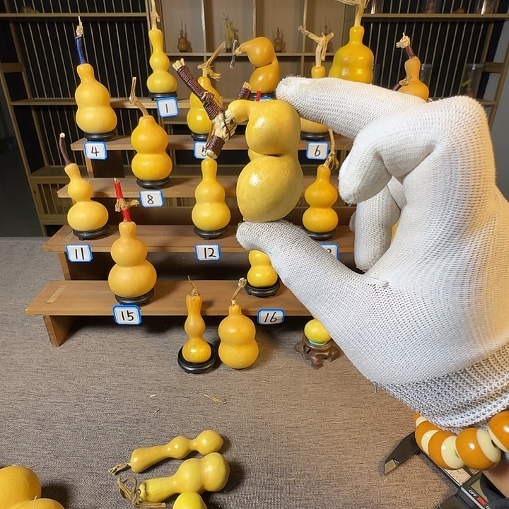 普****大叶紫檀（黑酸枝木类）