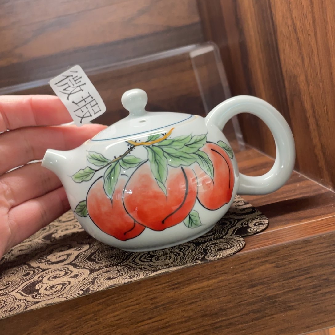 釉下手绘茶具微瑕