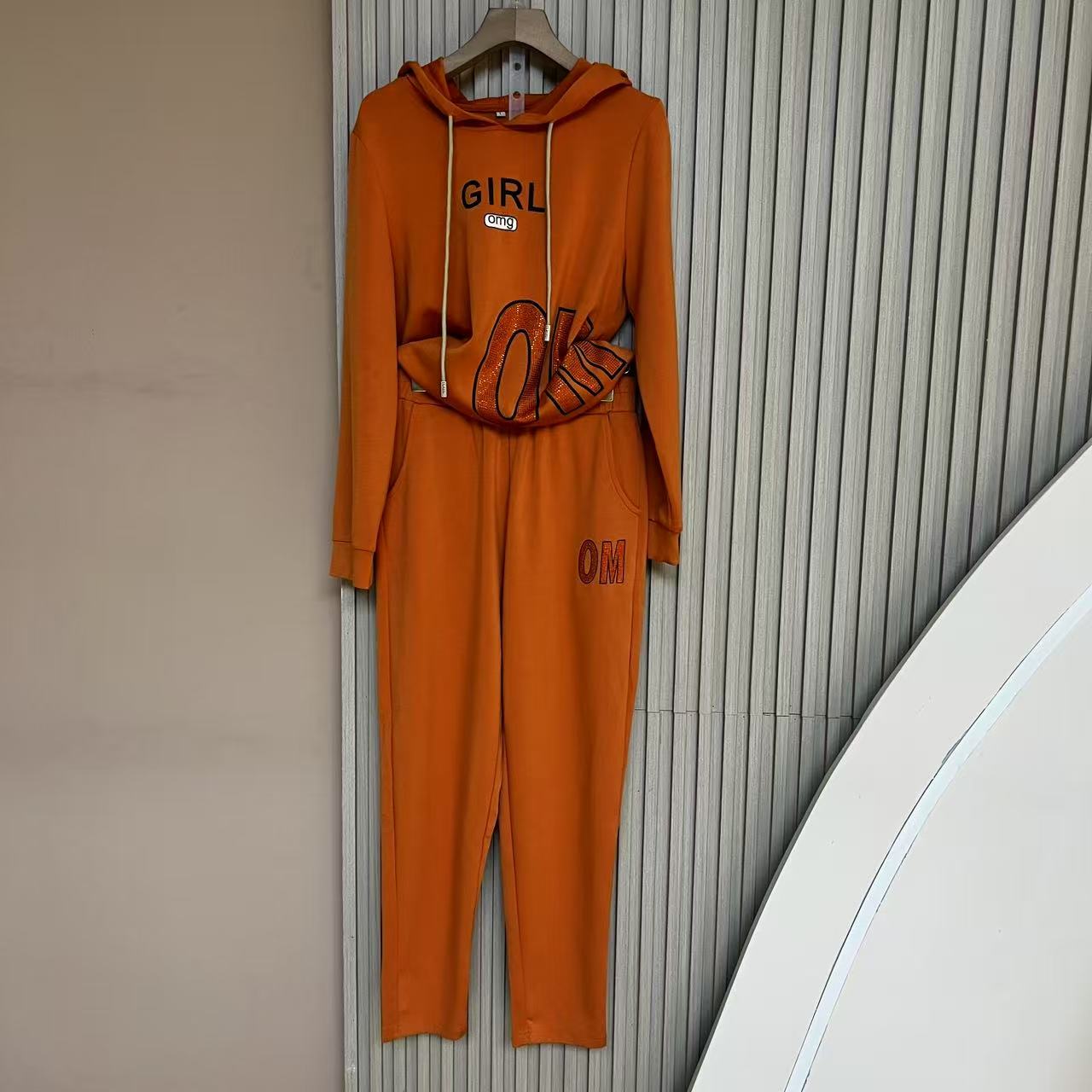 新品女装显瘦百搭韩版时尚休闲运动套装654