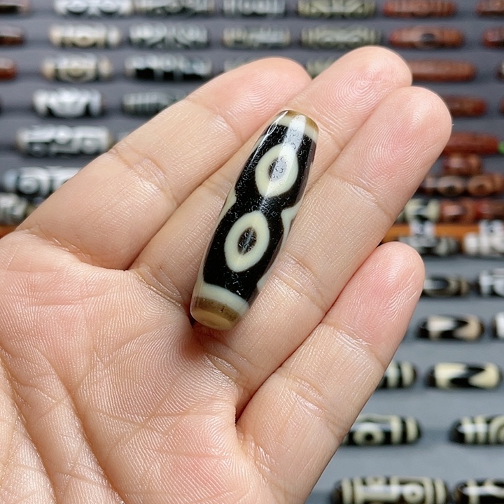 玛瑙/玉髓颈饰未镶嵌老*