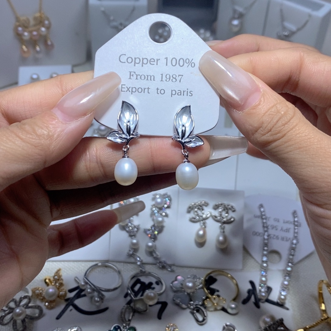 未镶嵌耳饰淡水珍珠