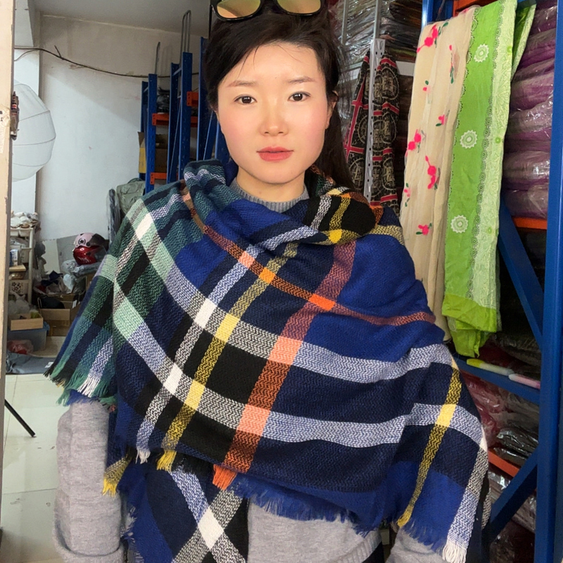 秋冬格纹三角大披肩 保暖百搭欧美风 撞色拼接围巾散须大尺寸围脖