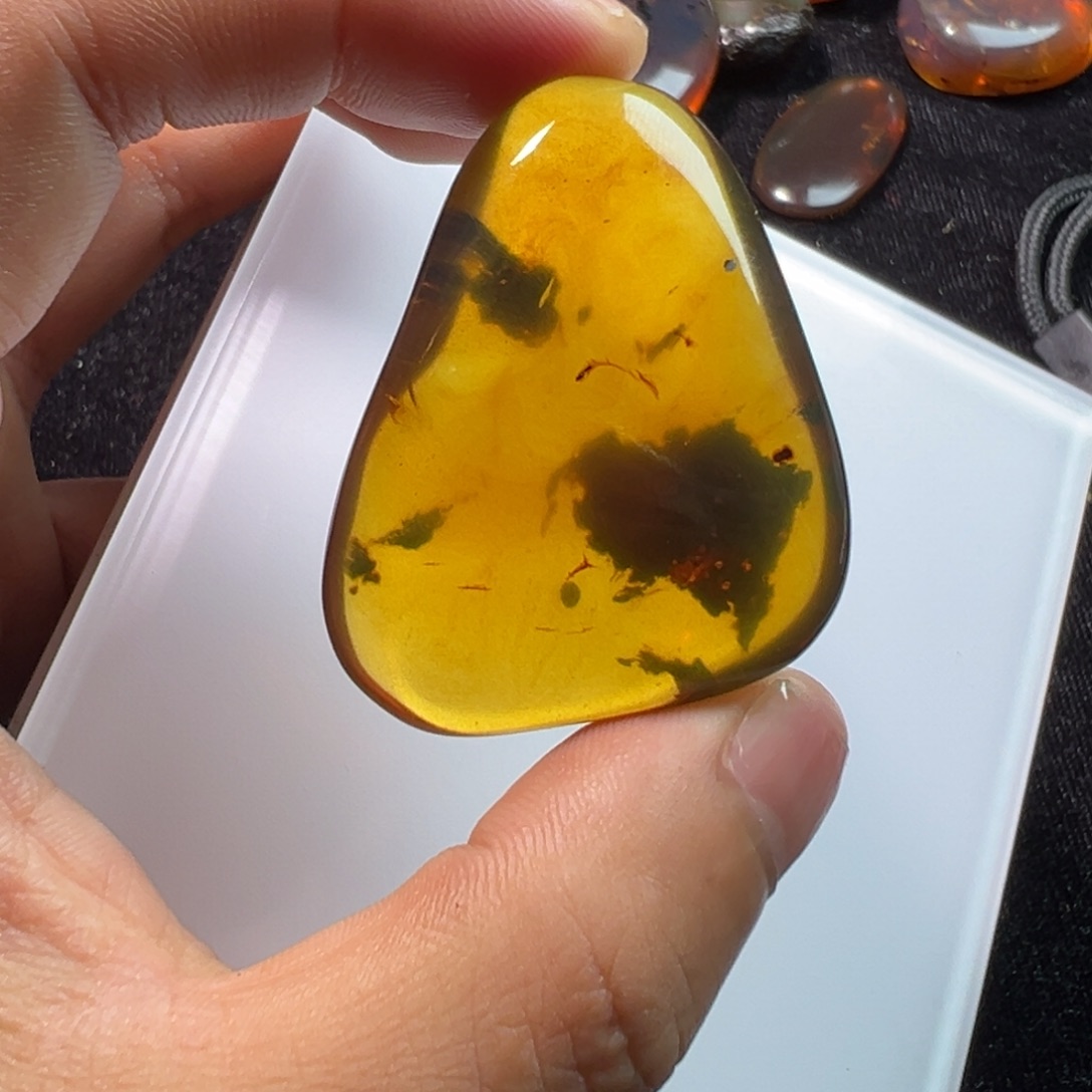 琥珀裸石未镶嵌吊坠打孔包邮不错