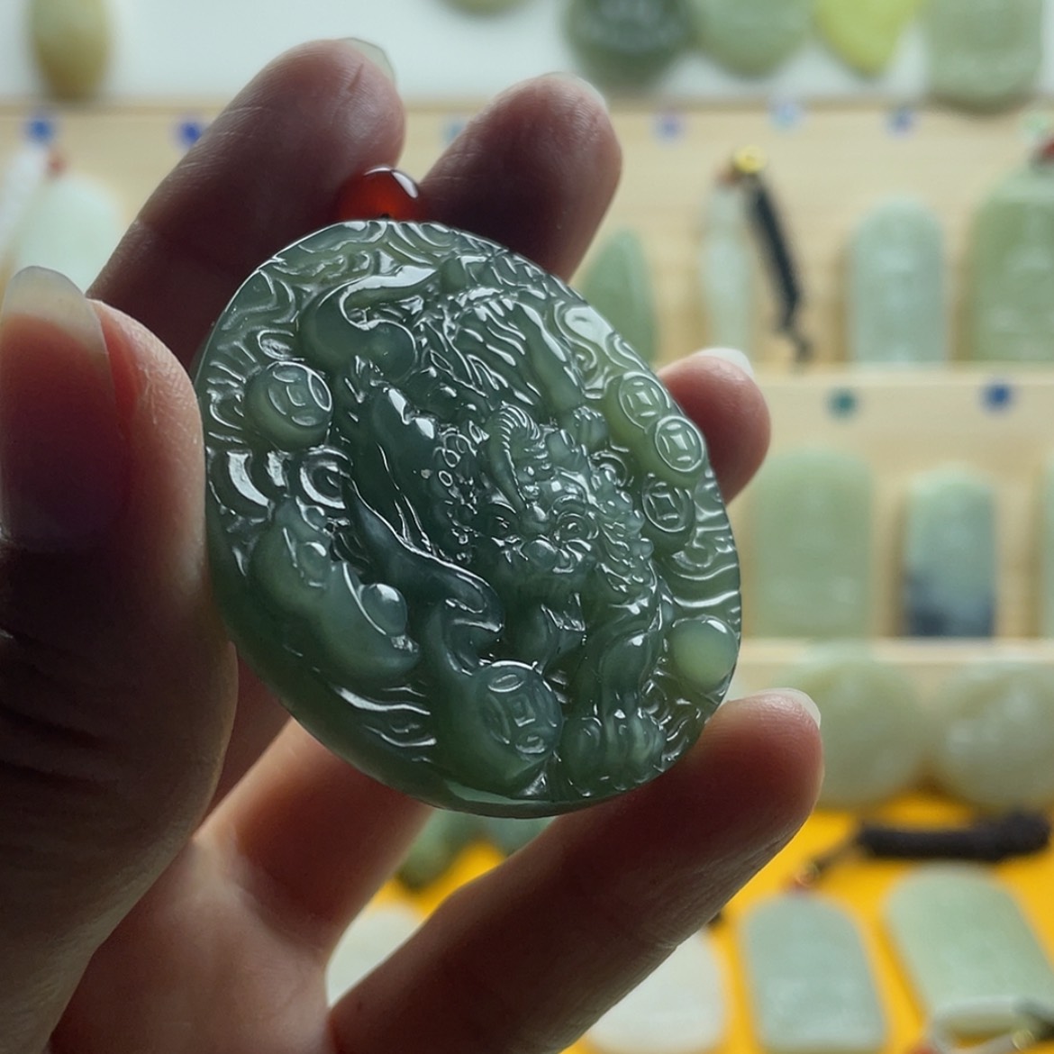 【闪购商品】双面雕貔貅吐钱