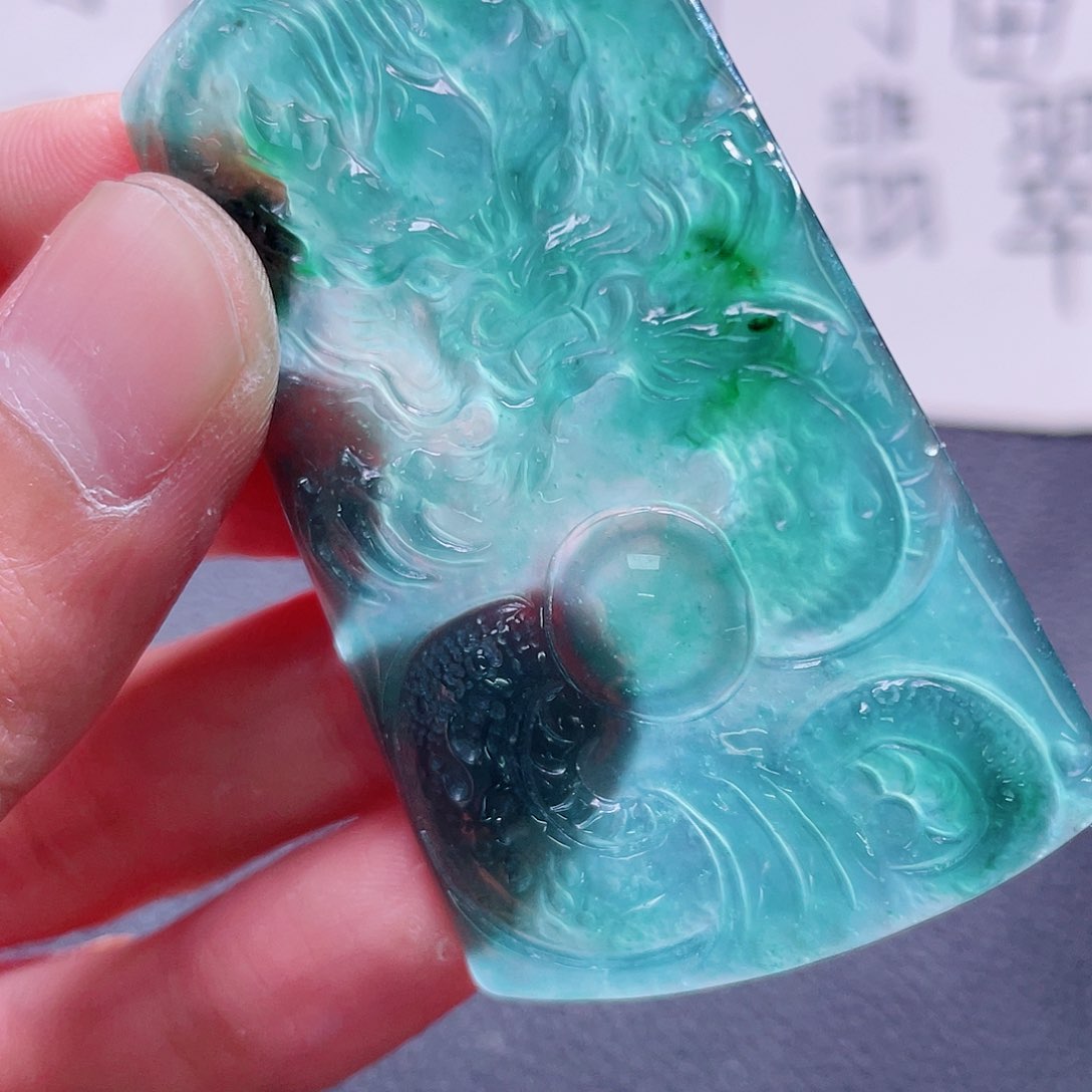 翡翠颈饰未镶嵌999999999