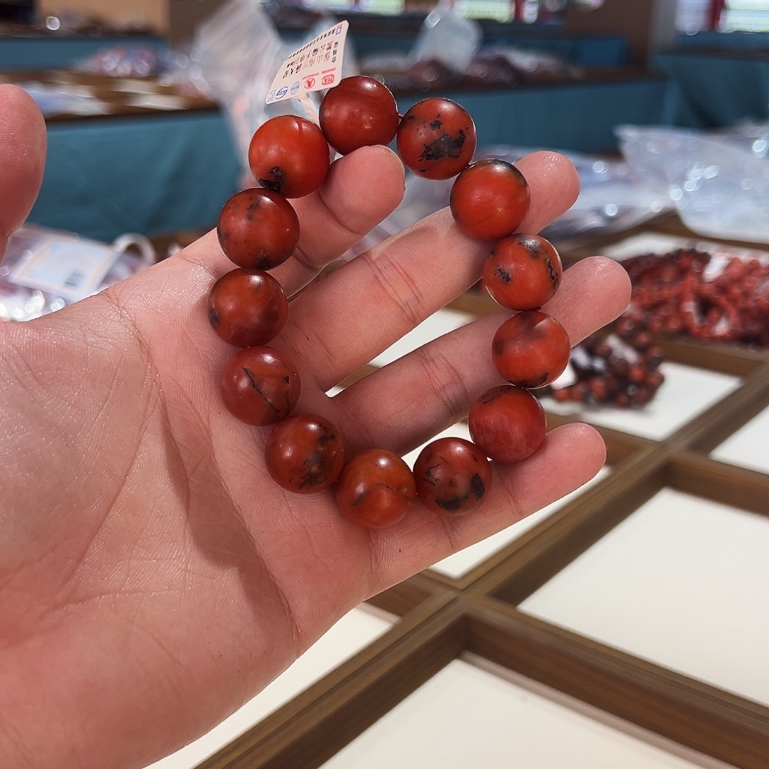 南红玛瑙未镶嵌手链