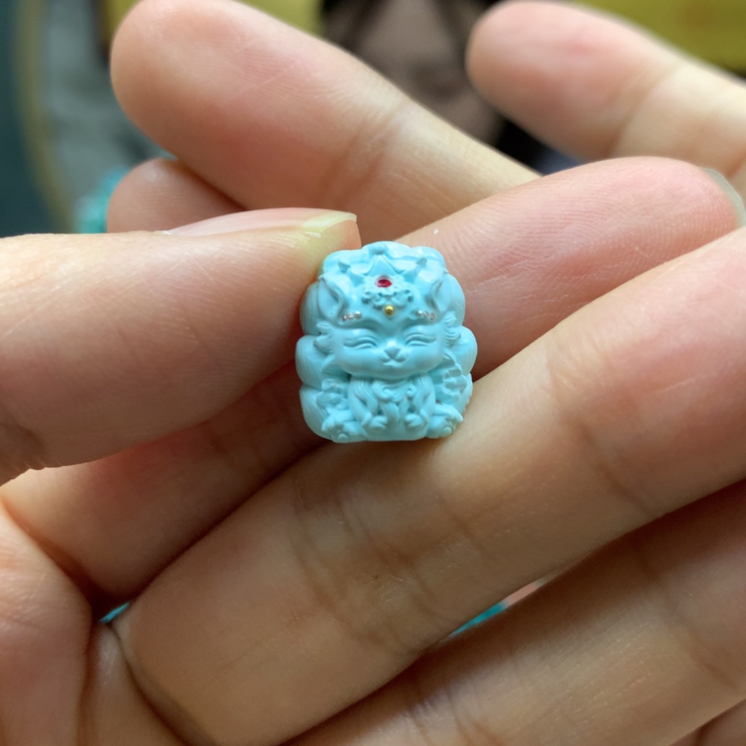 绿松石配饰未镶嵌