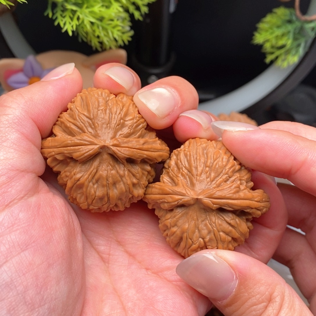 把件文玩核桃球白42