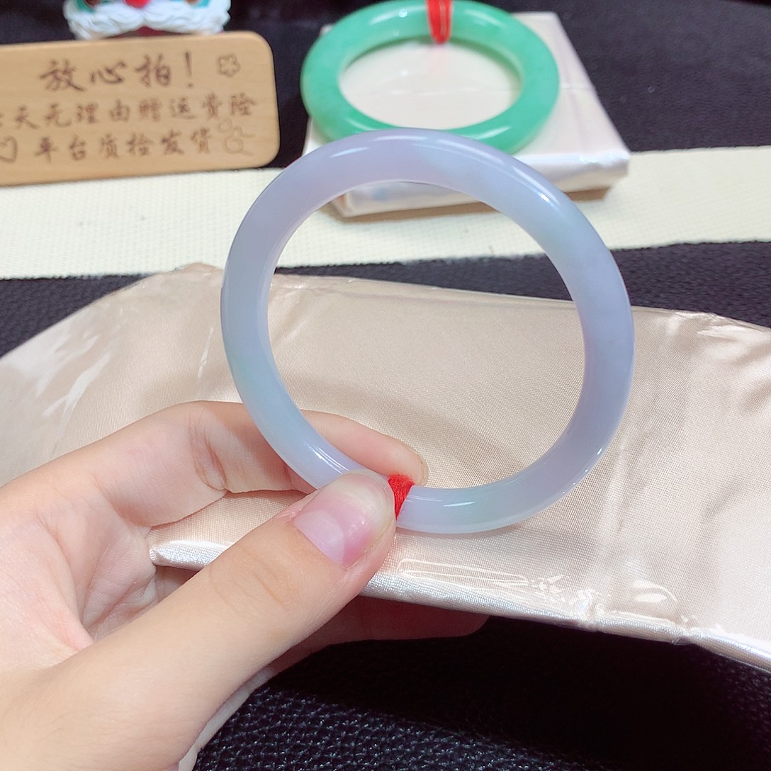 翡翠未镶嵌手镯1214