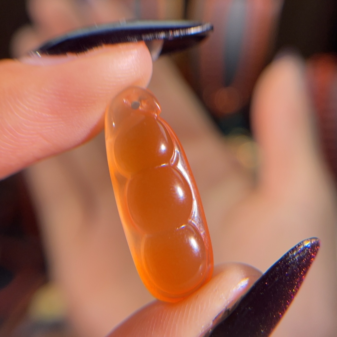 南红玛瑙丽江料福豆25.4mm未镶嵌