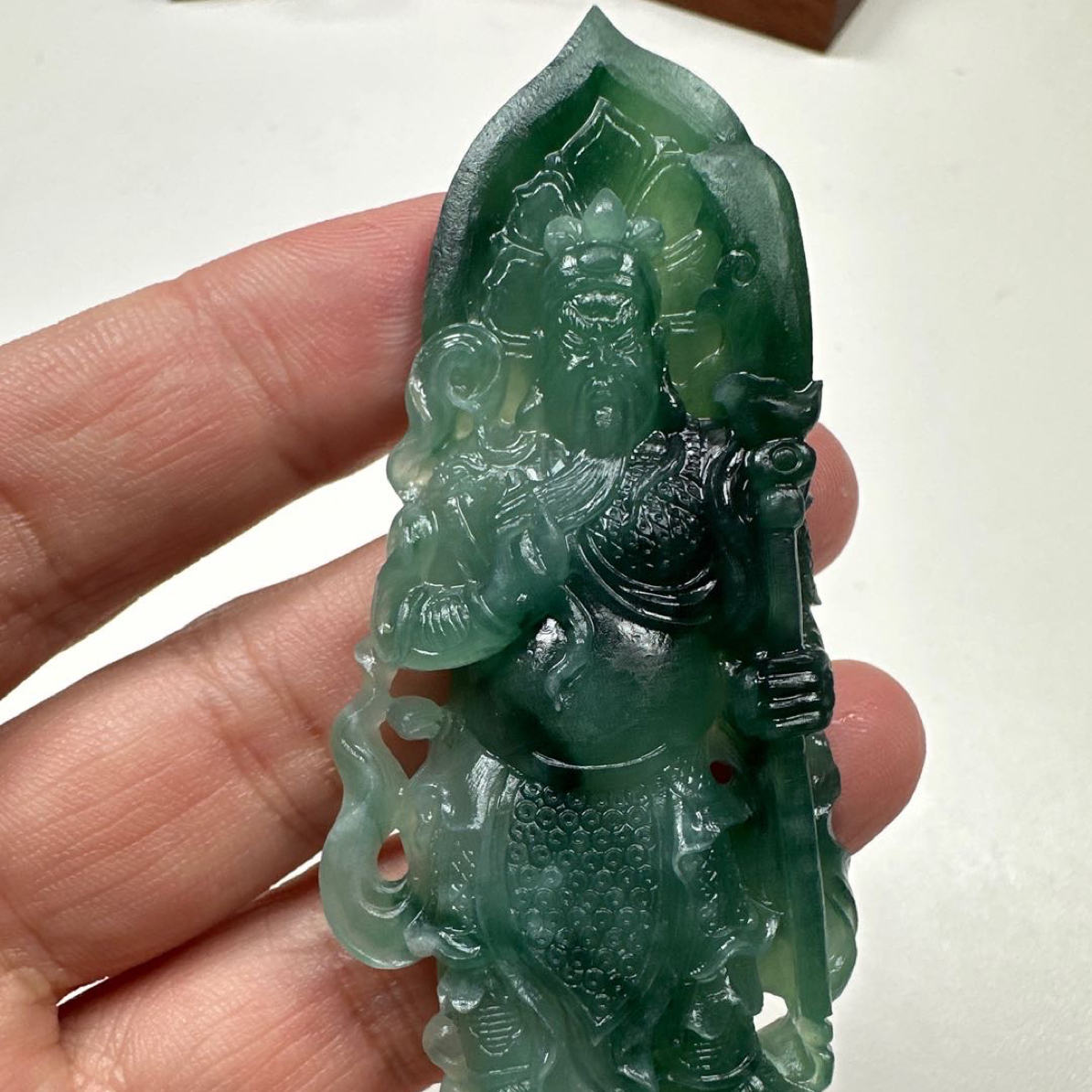 定制天然翡翠吊坠挂件毛货