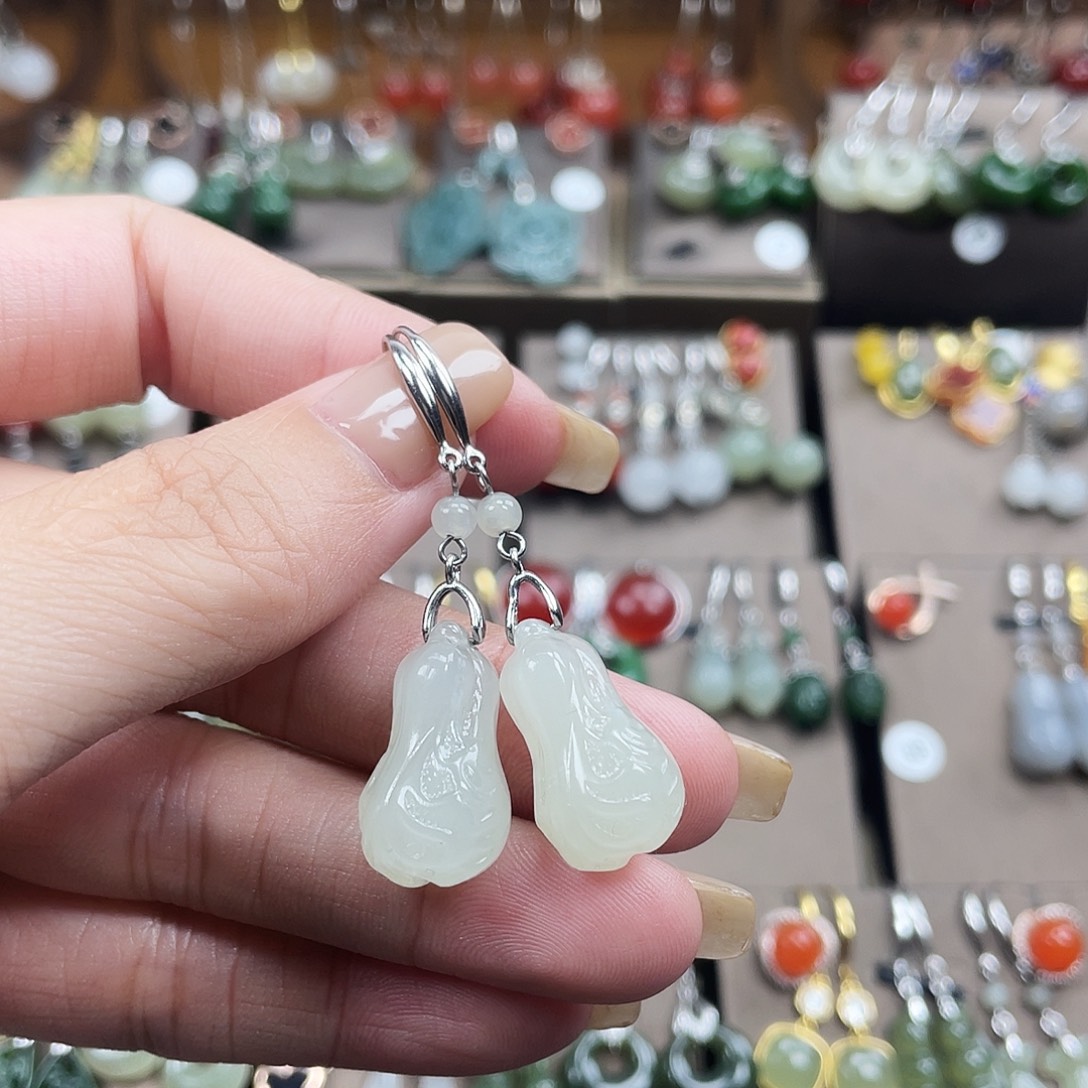 和田玉银S925镶嵌耳饰