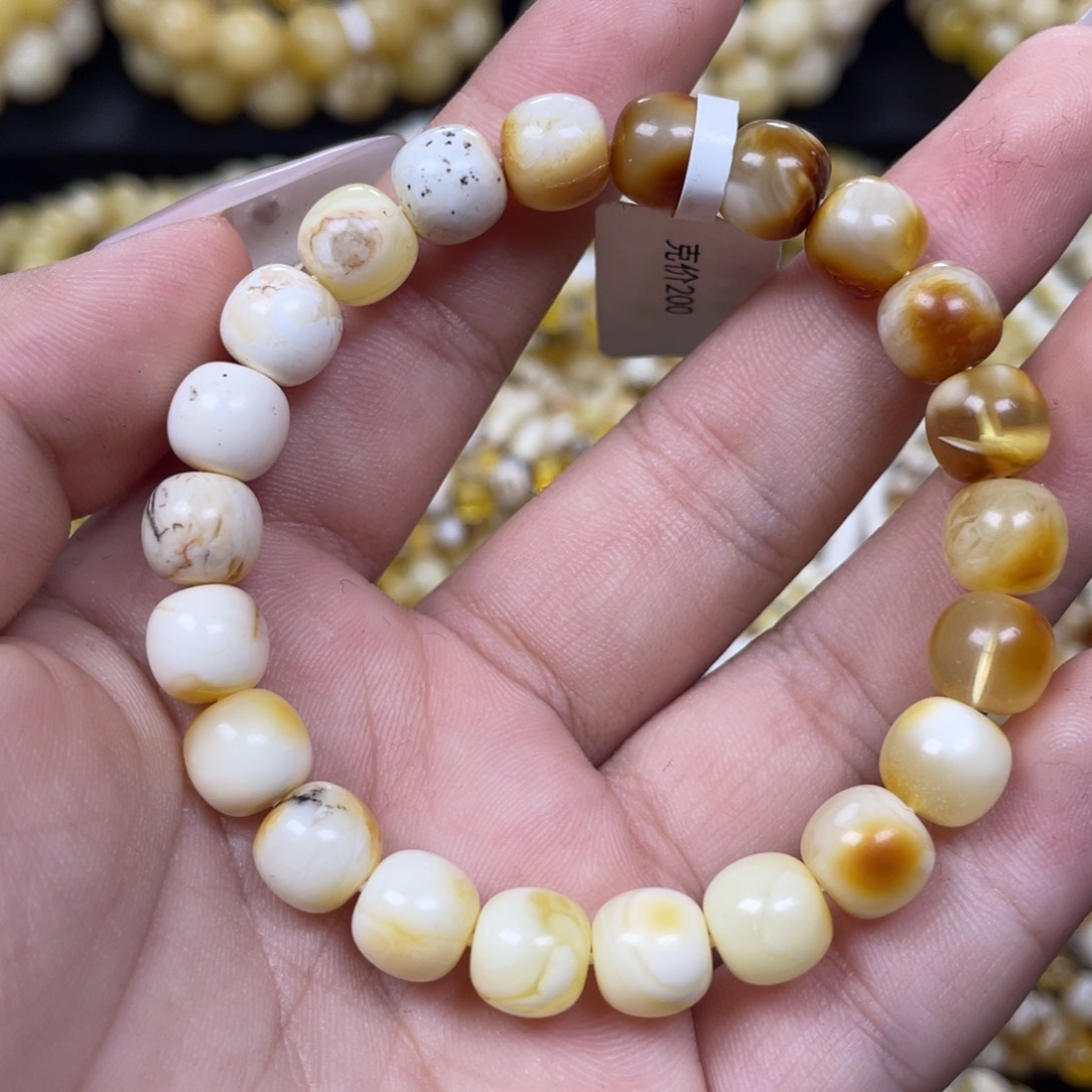 蜜蜡未镶嵌珠宝奇石8.5m