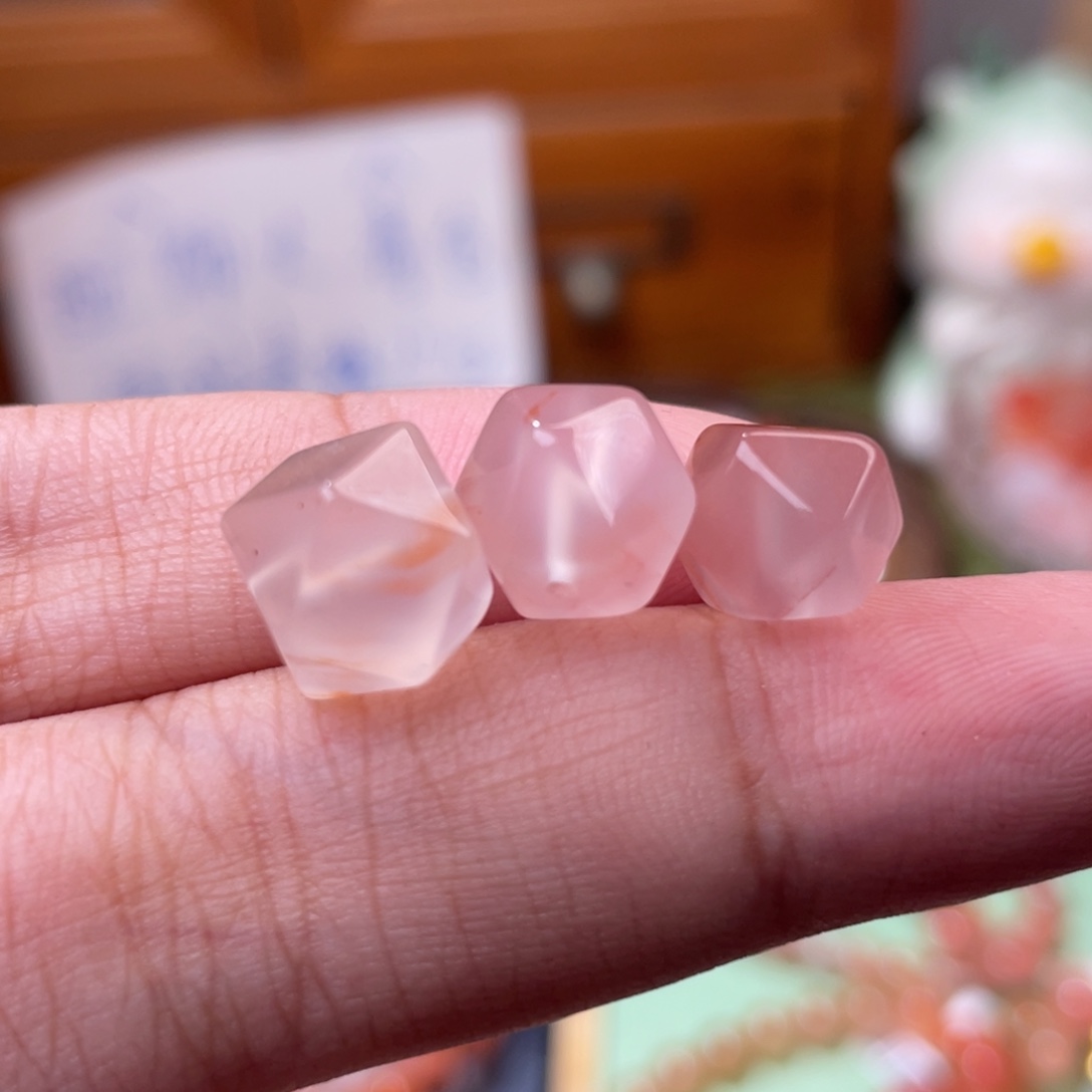 未镶嵌南红玛瑙挂件9555