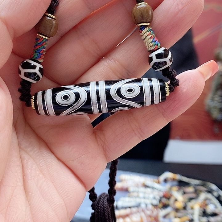 玛瑙/玉髓颈饰合金