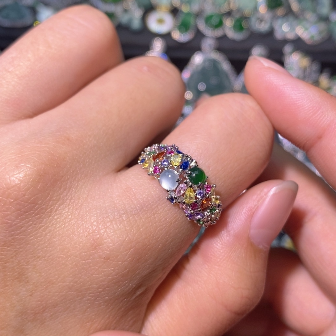 翡翠未镶嵌颈饰天然