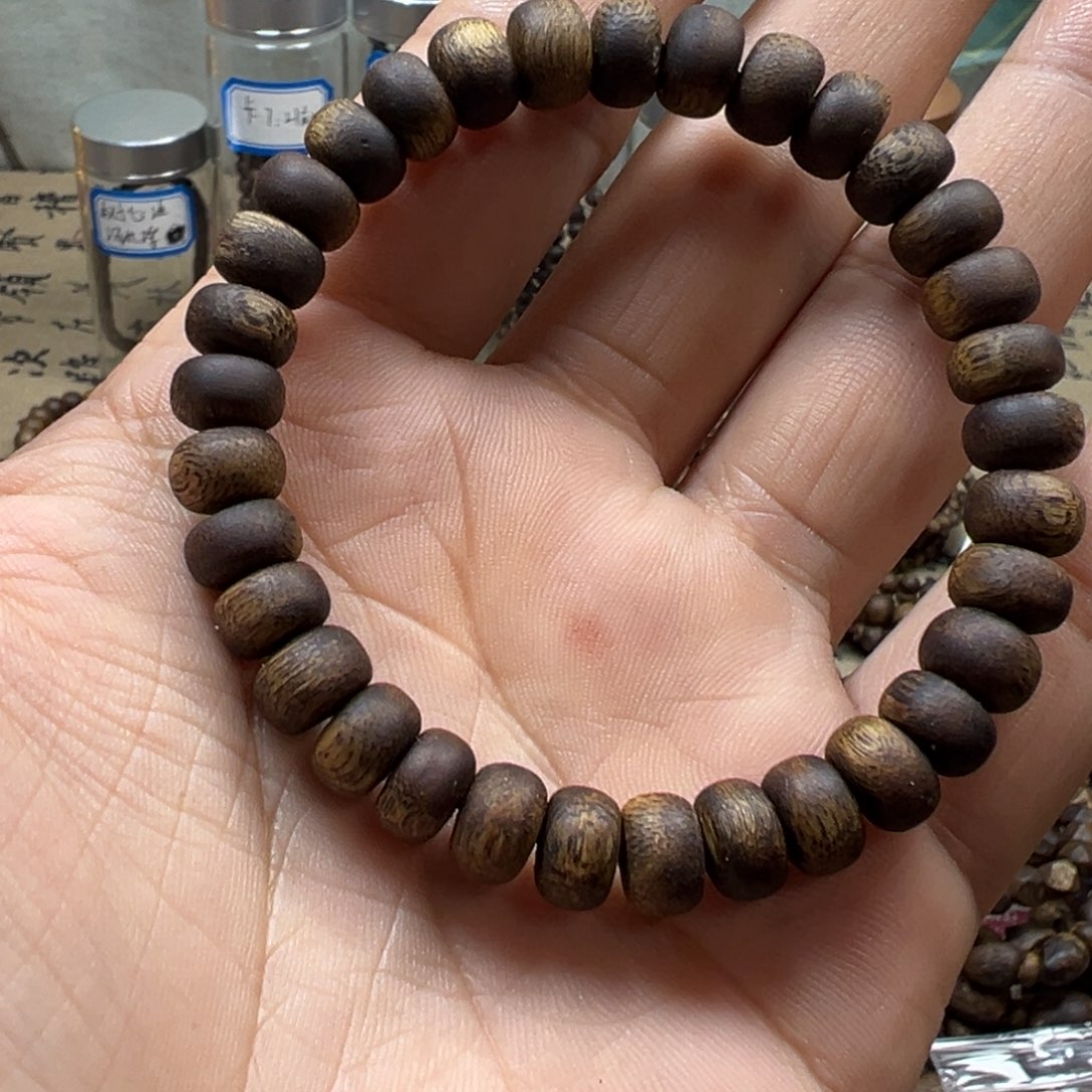 沉香碎屑沉香奇楠沉香卡8单圈算盘