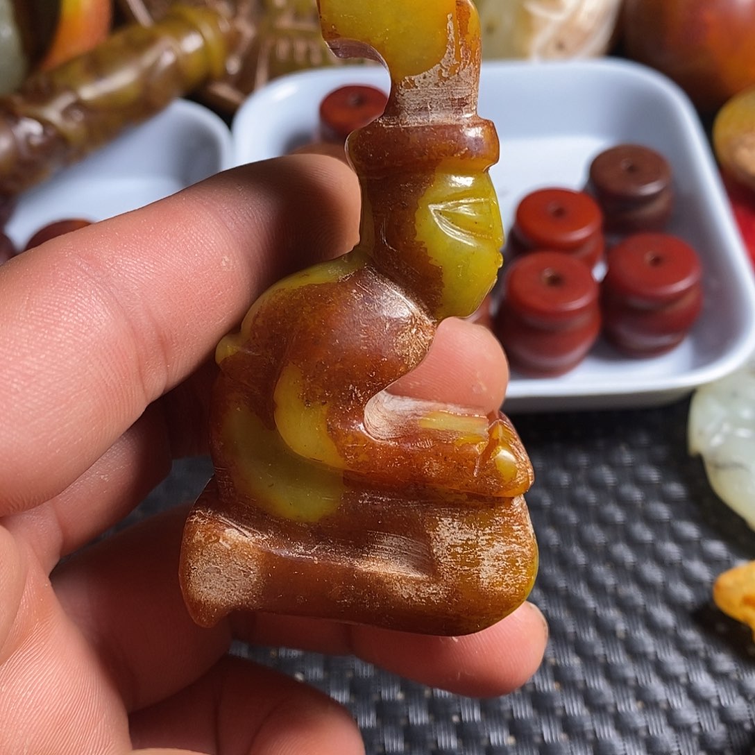 蛇纹石玉合金颈饰