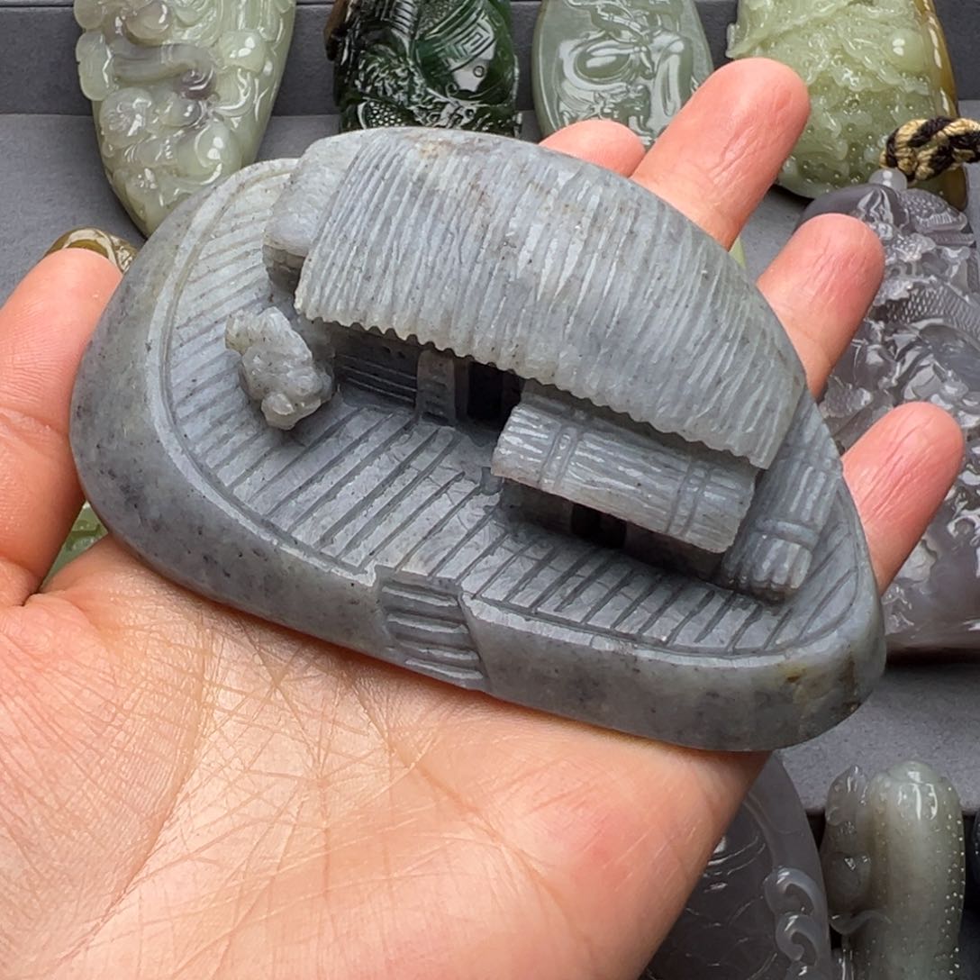 和田玉未镶嵌挂件欧****言