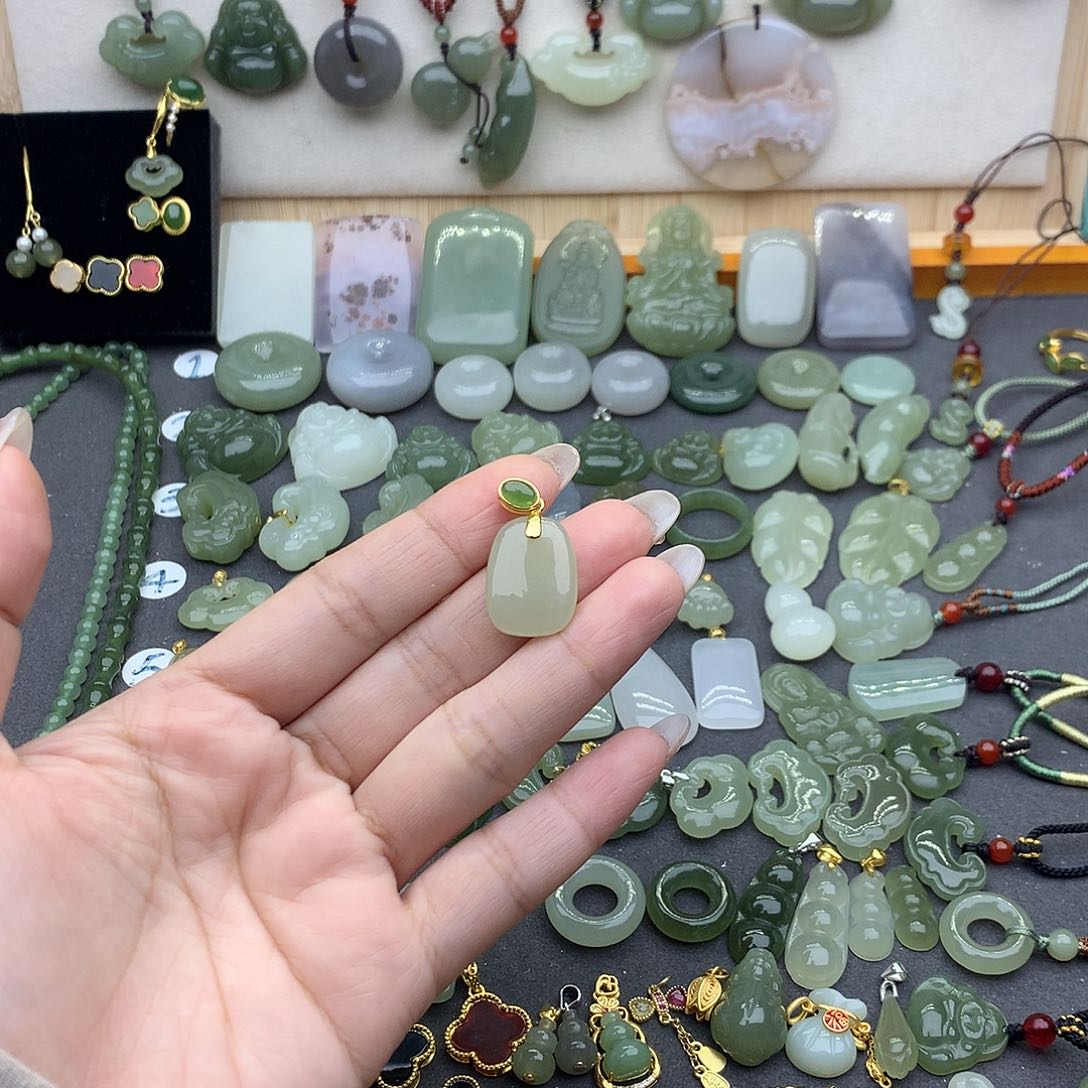 和田玉吊坠(不含链)银S925镶嵌