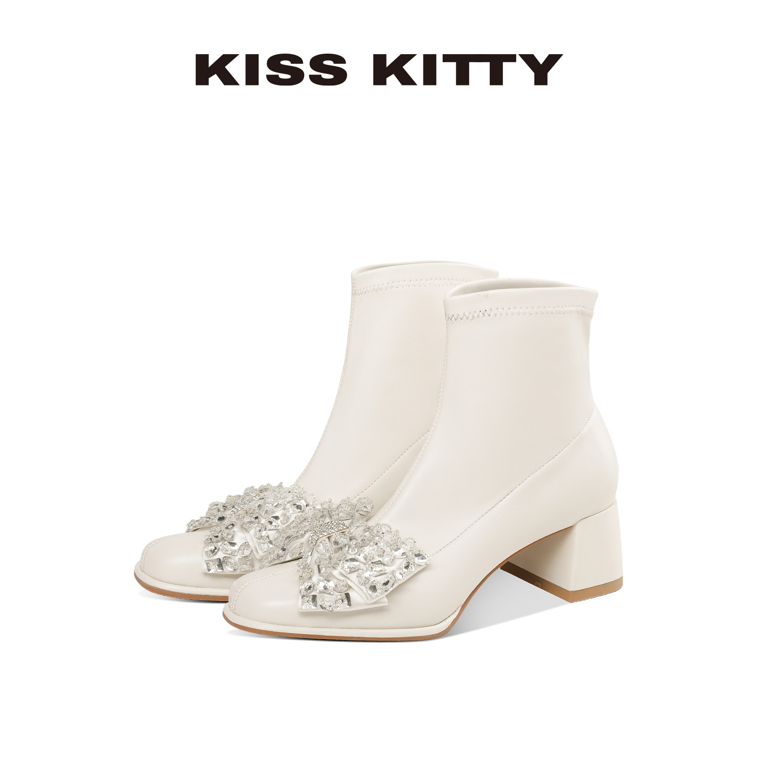 蝴蝶结瘦瘦靴25年秋款甜美奶白色时装靴气质增高