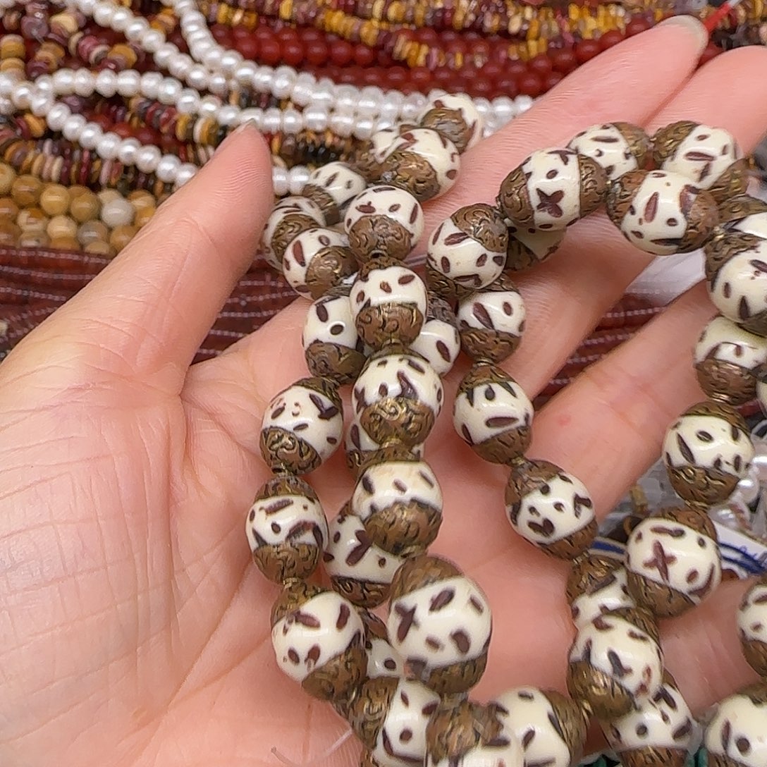 玛瑙/玉髓合金珠宝半成品项链一条