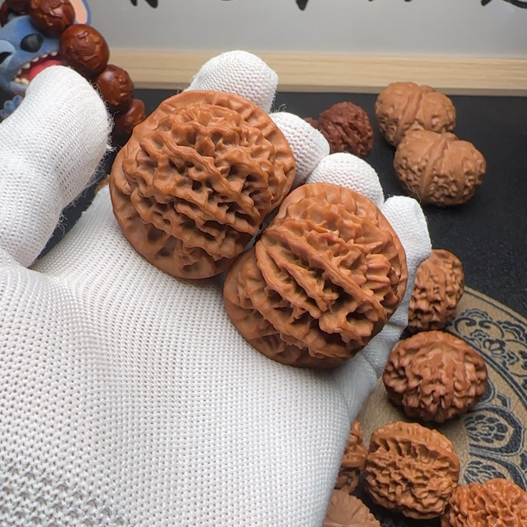 文玩核桃吊坠秦闷44mm