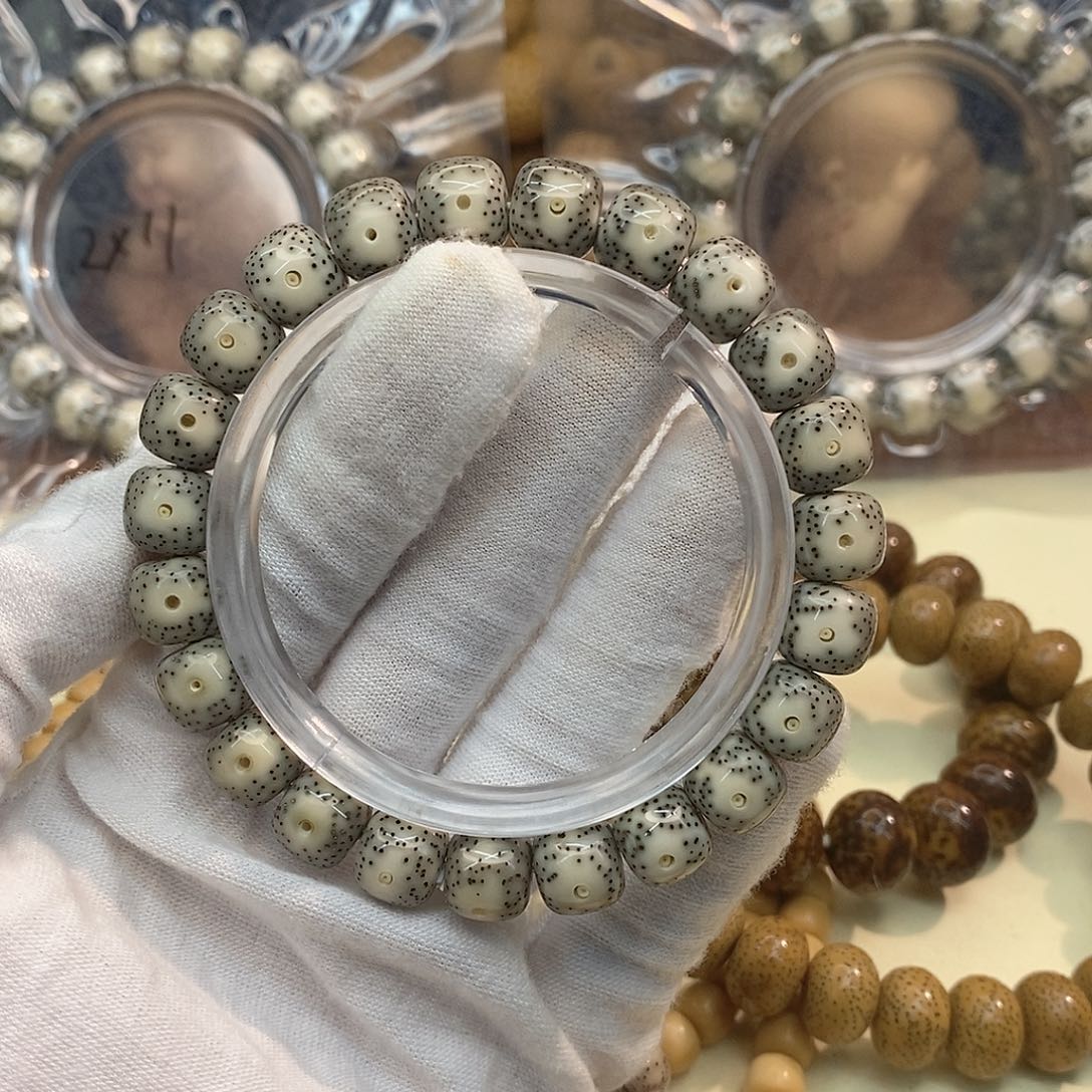 星月菩提吊坠a5-------