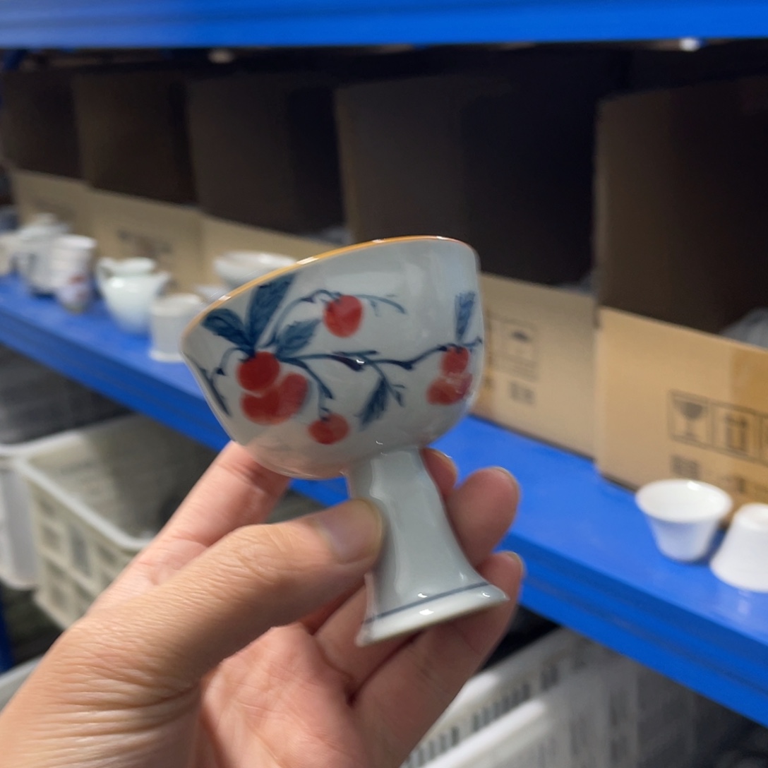 釉下手绘茶具微瑕