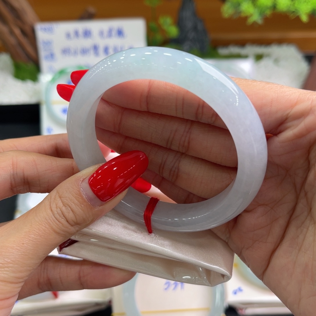 翡翠未镶嵌手镯缅甸