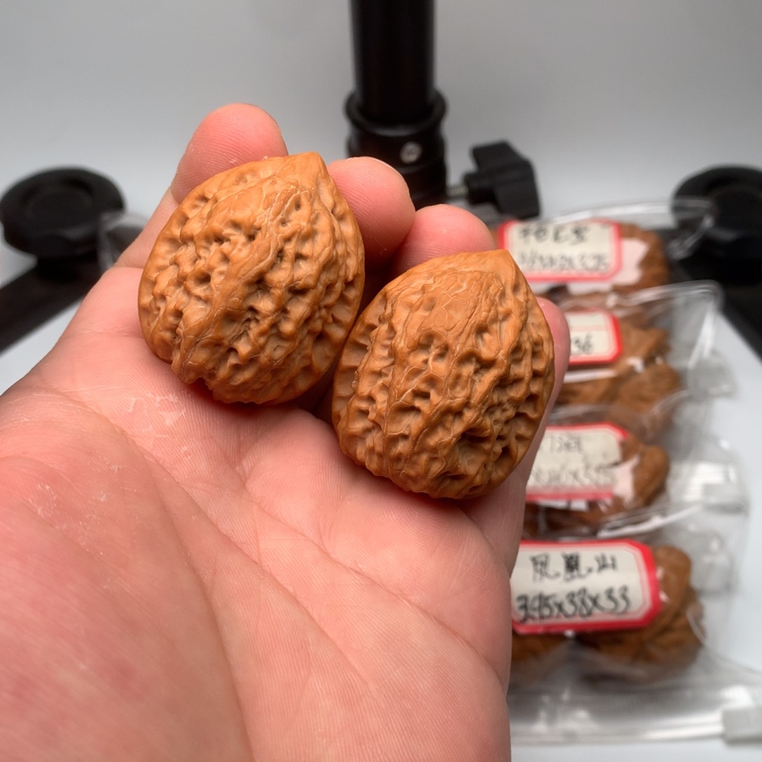 文玩核桃把件沈鸡35