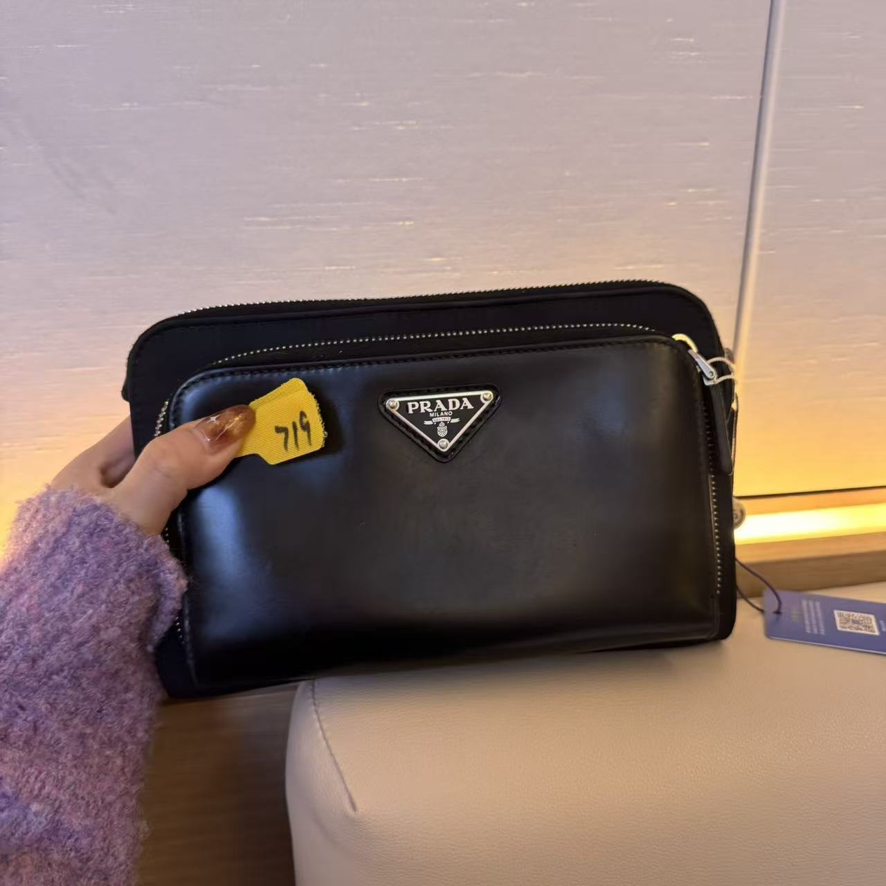 95新 Prada/普拉达 -1  719  he  /二奢包包