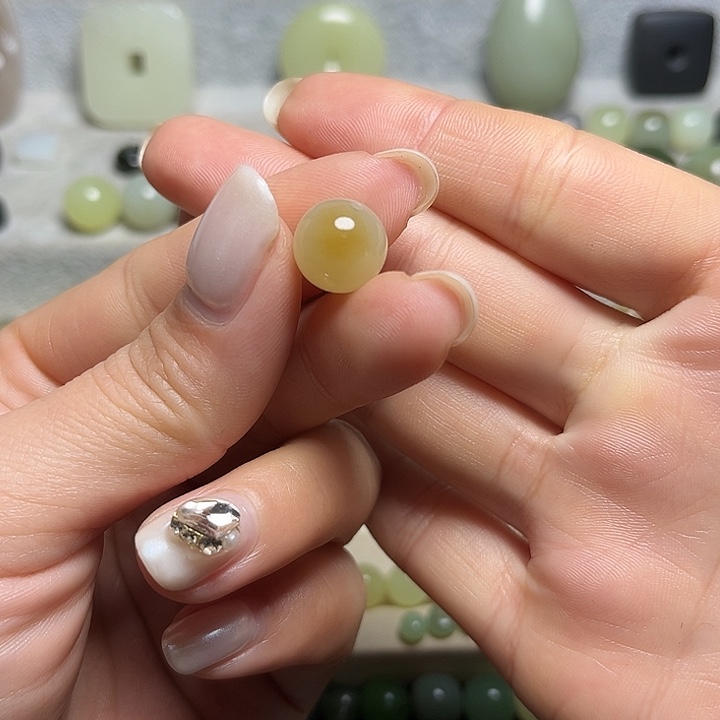 未镶嵌手链和田玉行*孙