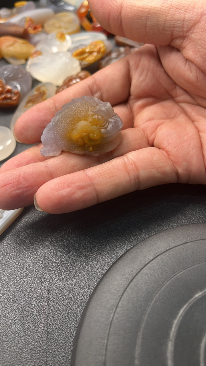 天然玛瑙玛瑙挂件