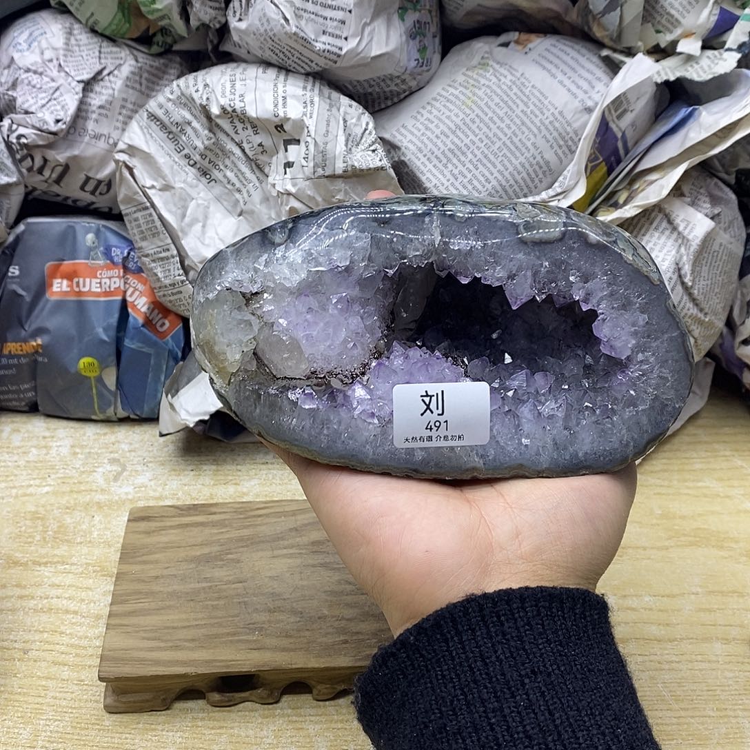 未镶嵌珠宝半成品水晶