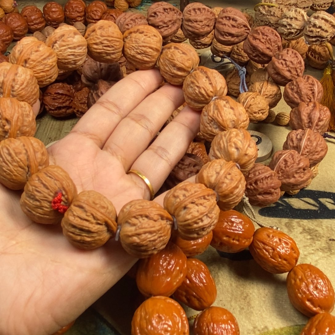 沫***苒文玩核桃吊坠桃心手串文玩核桃