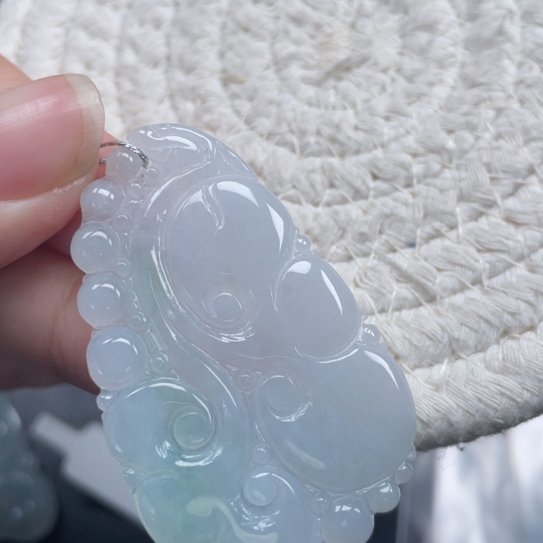 翡翠未镶嵌颈饰天然A货缅甸翡翠