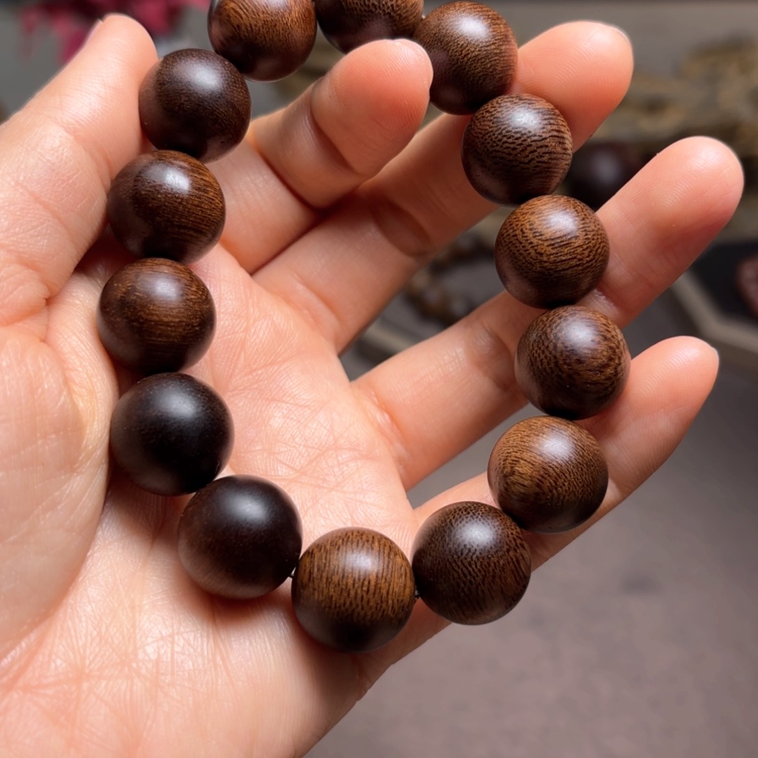 沉香手串越南富森红土糖结玉化1.6