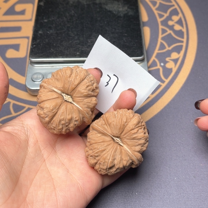 文玩核桃把件42南瓜墩