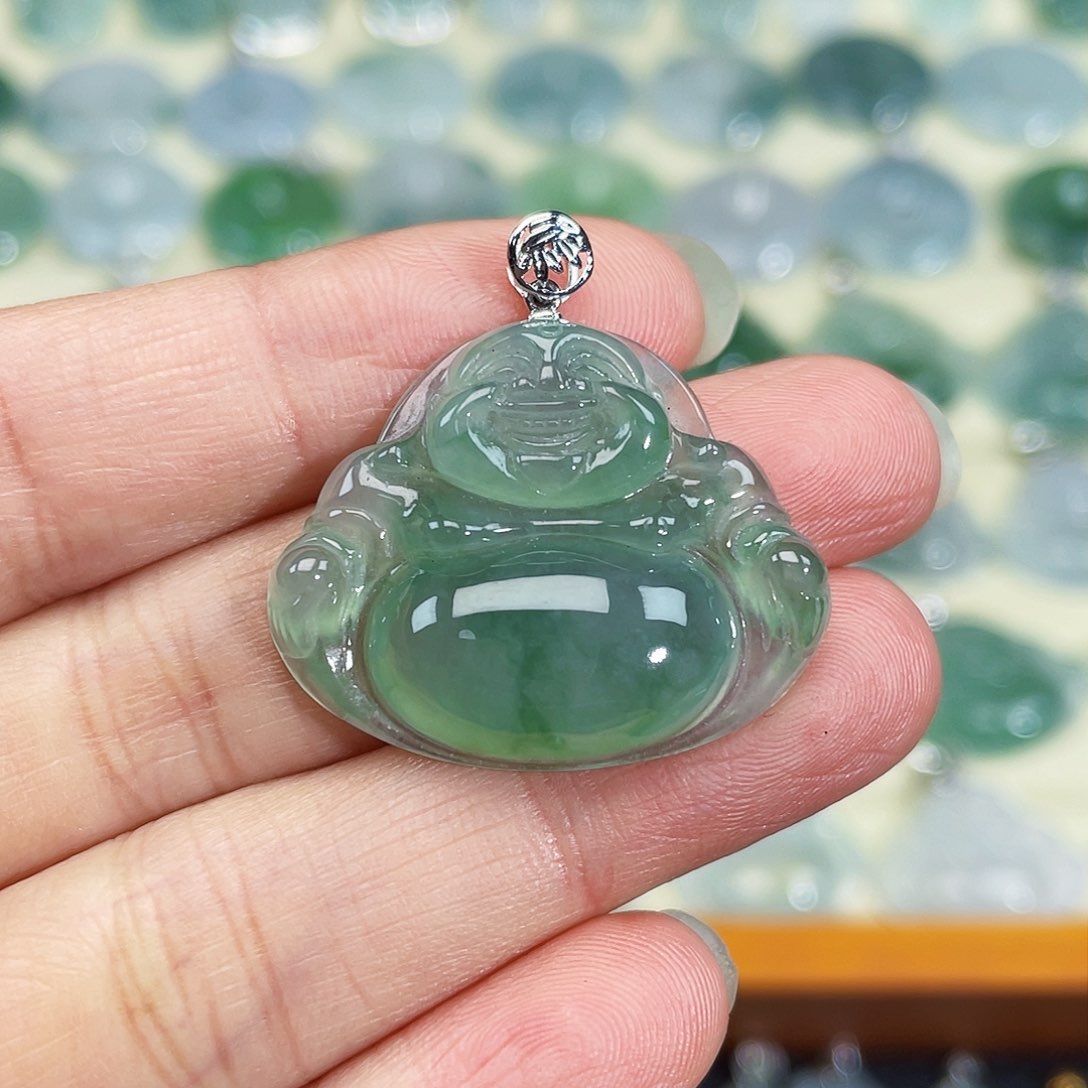 翡翠颈饰18K金镶嵌吊坠