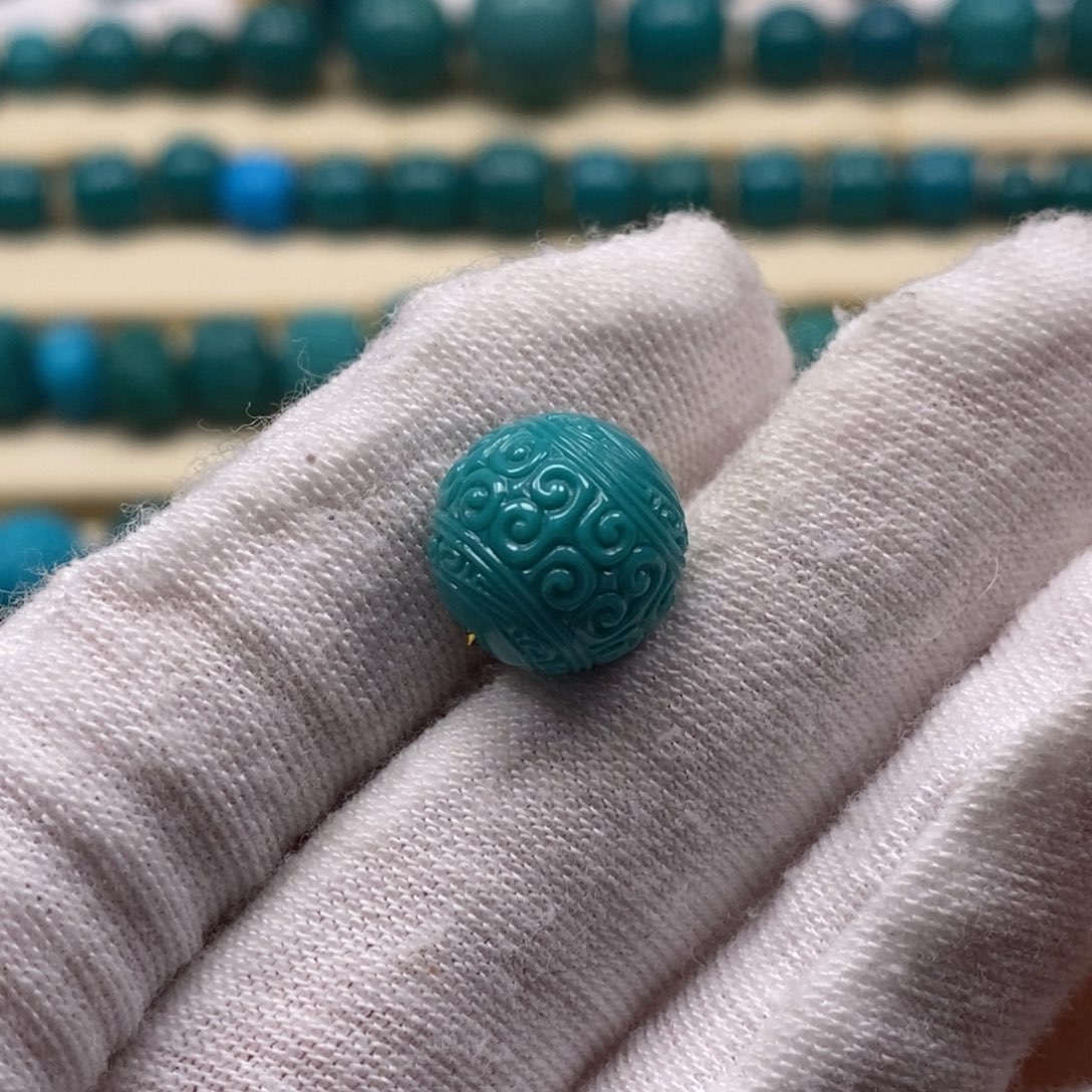 绿松石未镶嵌珠宝奇石11.7mm