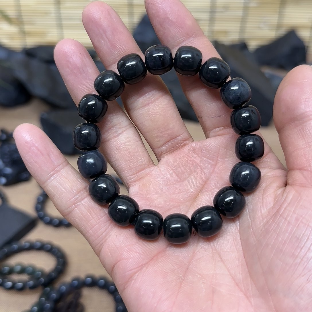 和田玉（墨玉）老型12.8上下手串未镶嵌