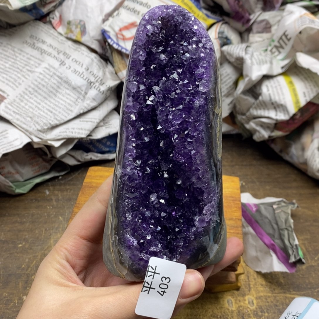 紫晶乌拉圭未镶嵌