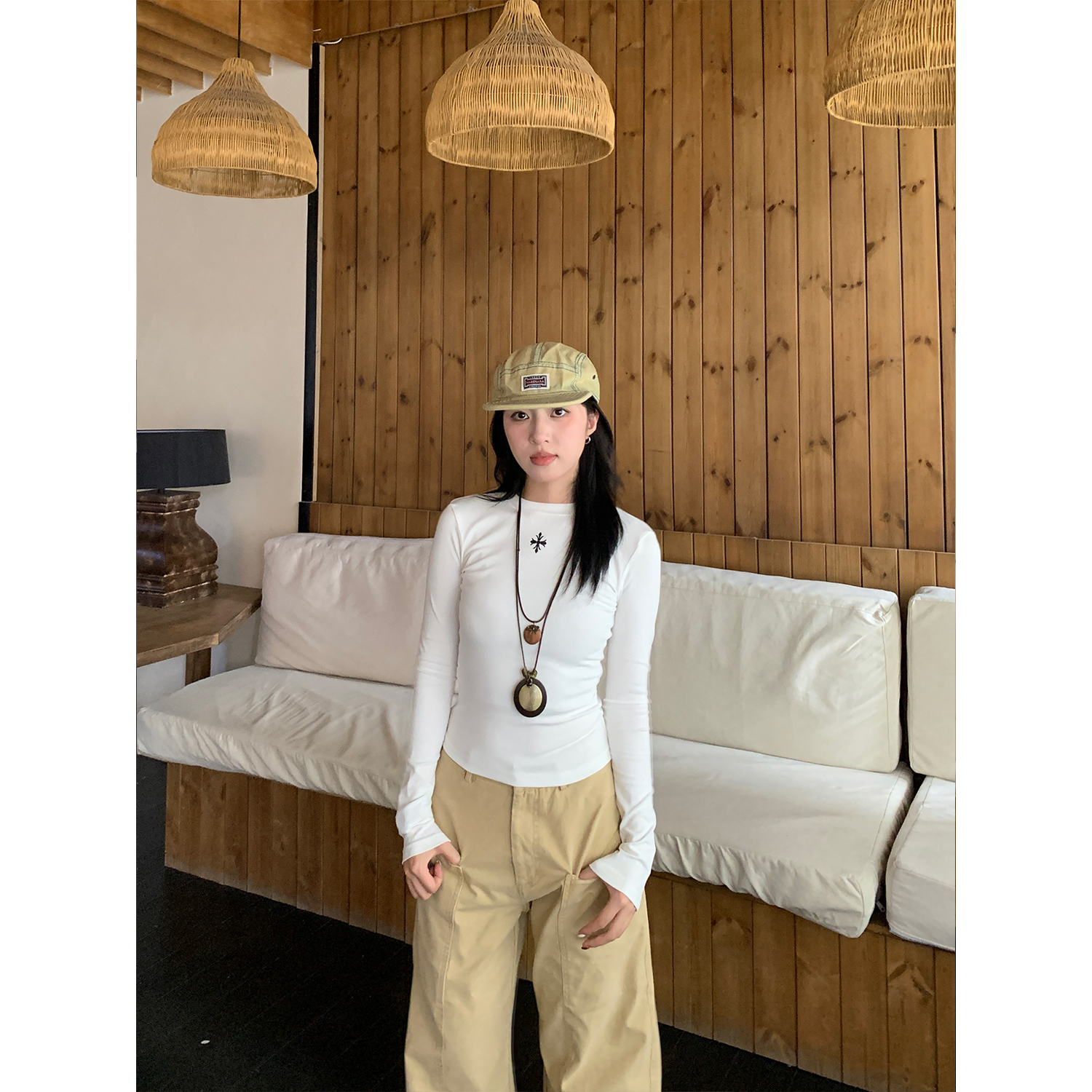 木子羊 轻薄裸感高弹沙漏腰十字紧身长袖T恤女辣妹打底tee