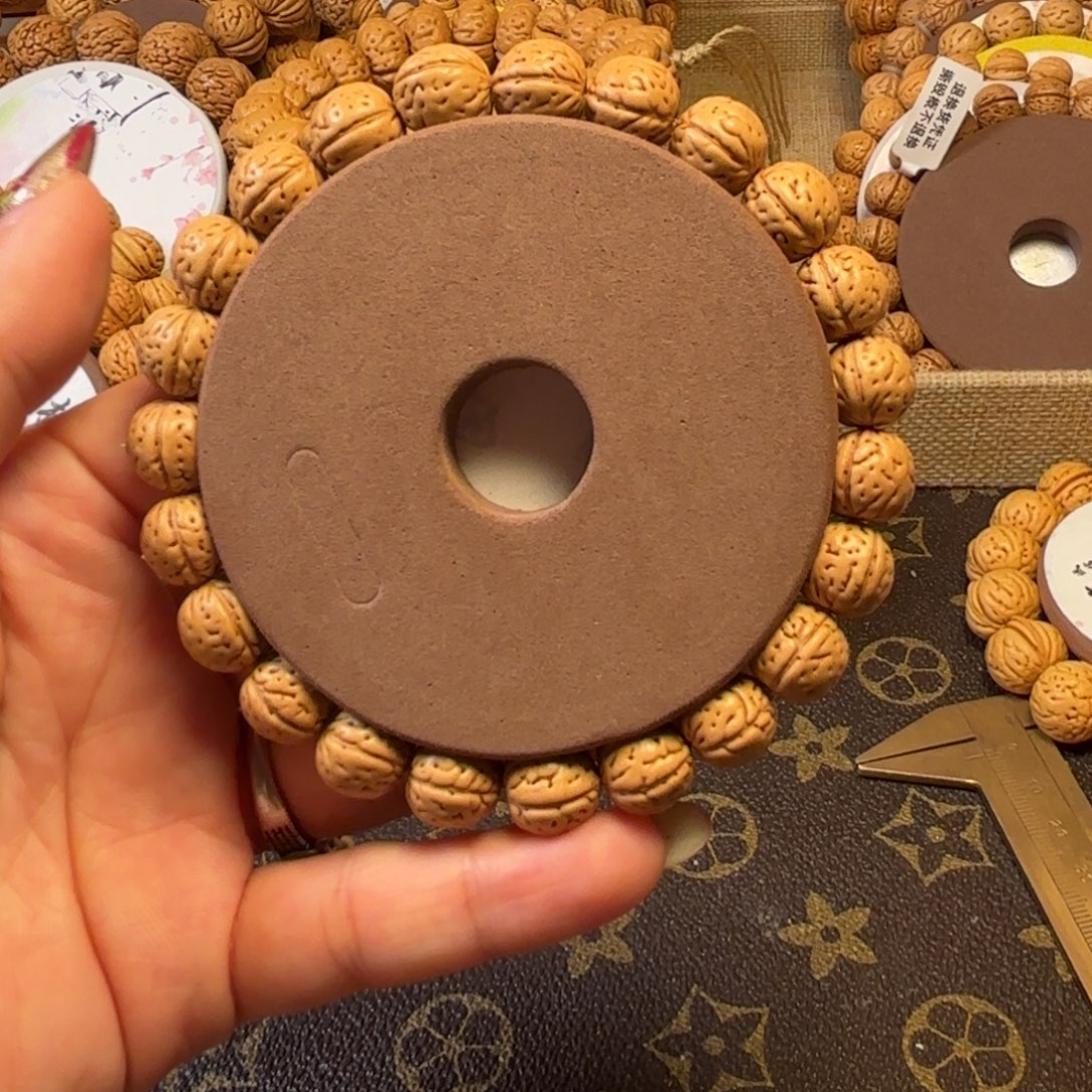 桃核手串小黄桃11