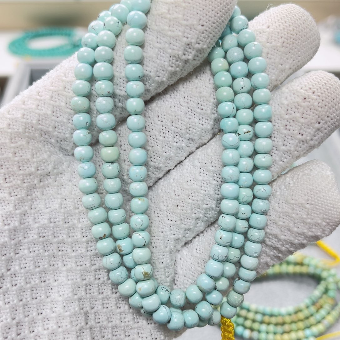 绿松石绿松石未镶嵌